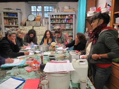 formations relooking meubles professionnelles et d&eacute;cors peints,,formations &eacute;co responsables  financables CPF, stages artisanaux tout public,stages decouvertes artisanaux,formations valorisation de stock recycleries ressourceries ,formations et stages chantiers d&rsquo;insertion,