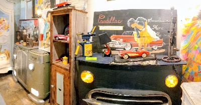 boutique vente meubles relook&eacute;s,objets recycl&eacute;s,artisanat d'art francais